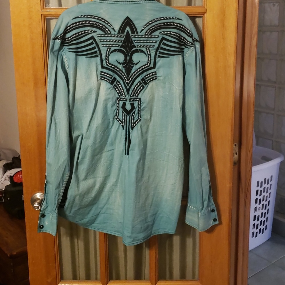 Button down shirt - Picture 4 of 5